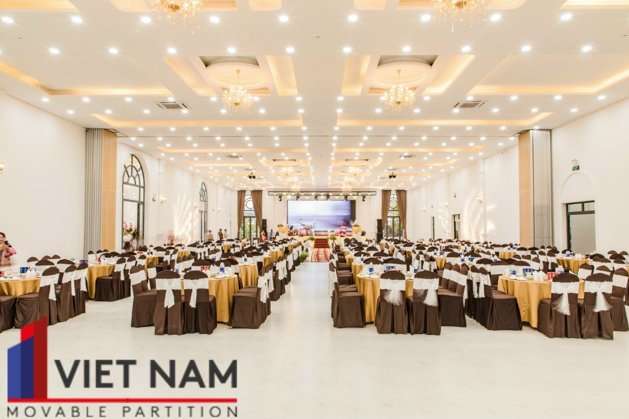 Dự án Vách Ngăn Di Động cho nhà hàng tiệc cưới MINH ĐỊNH PALACE, Lâm Đồng.