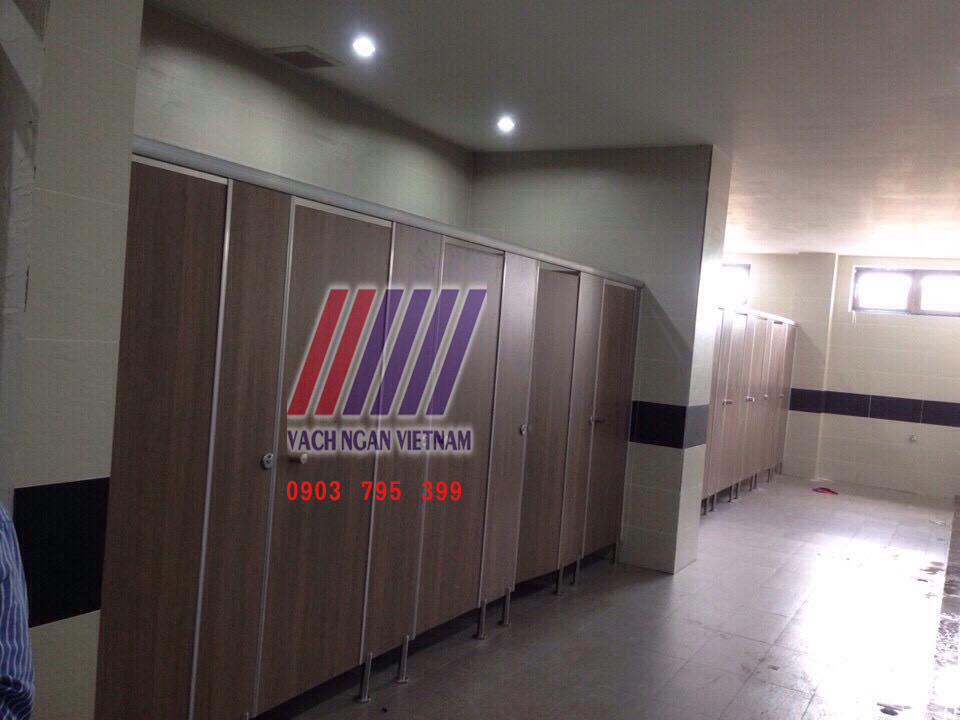Thi Công Vách Ngăn Tolet Ở Phú Quốc